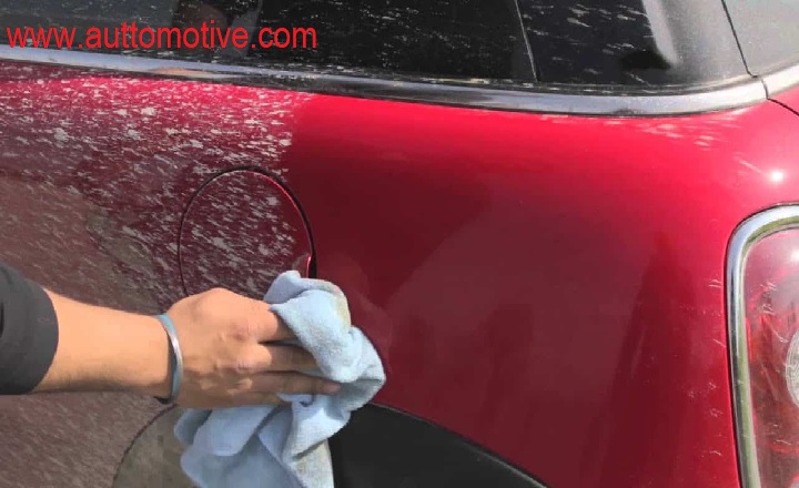 How to Remove Water Stains From Car Windows and Paint