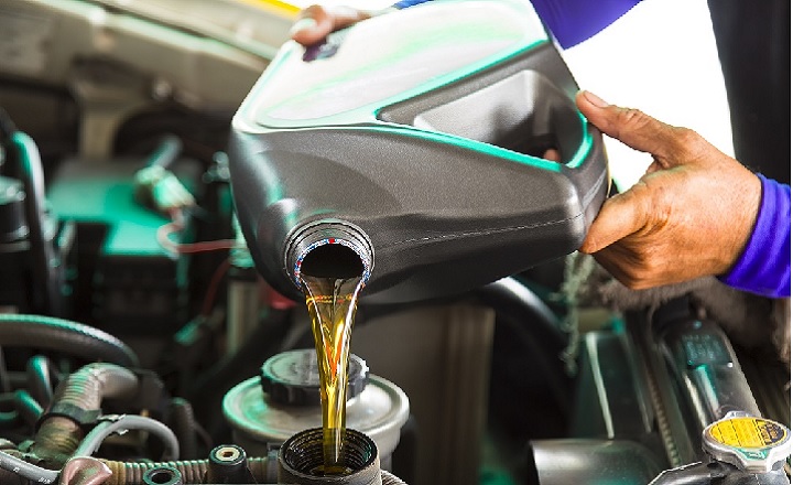 4-Stroke Oil VS Car Oil